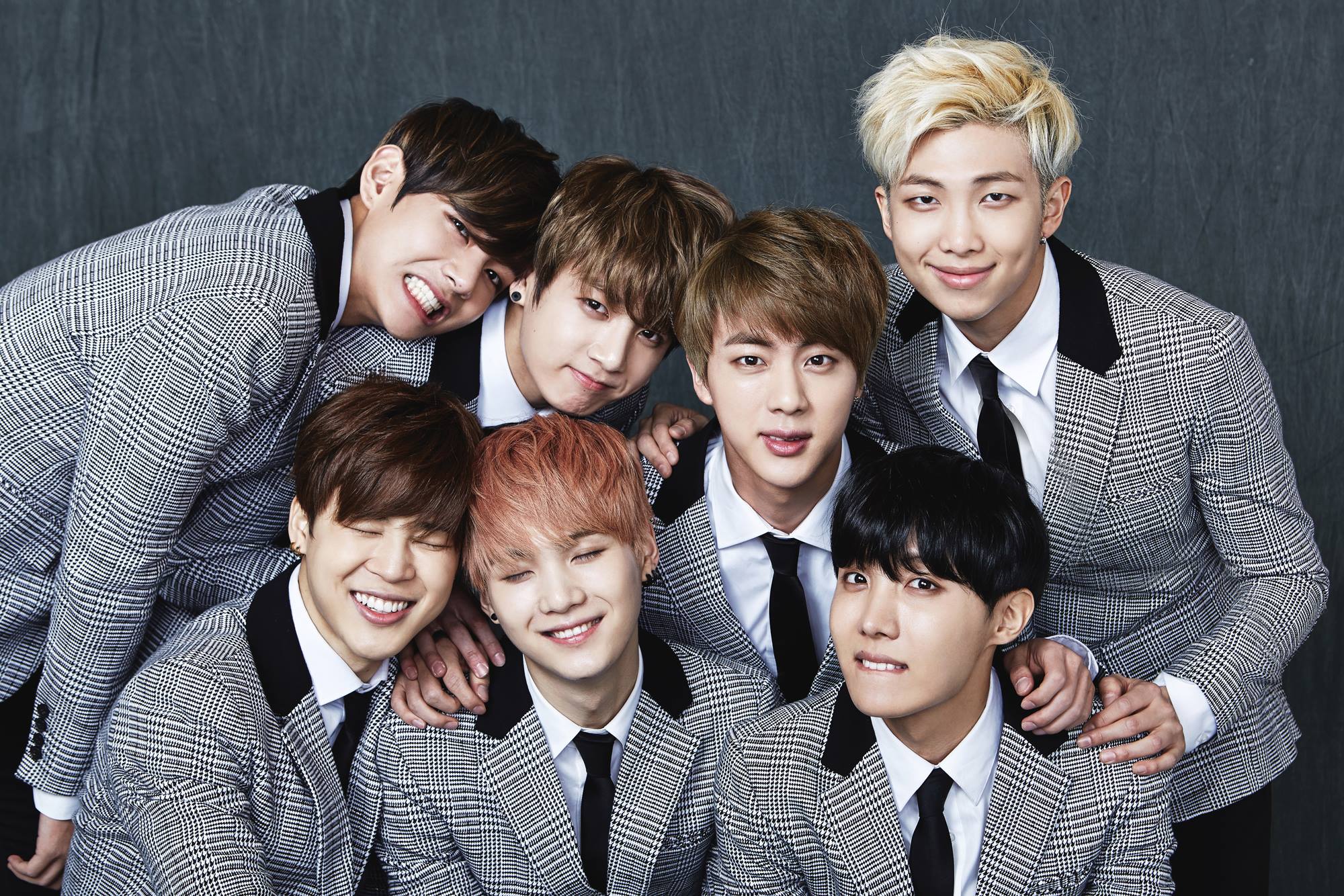 http://0.soompi.io/wp-content/blogs.dir/5/files/2015/06/BTS-91.jpg