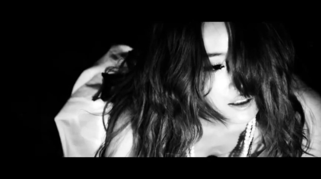 Younha Releases Comeback Music Video “Run” Younha Releases Comeback Music Video “Run”