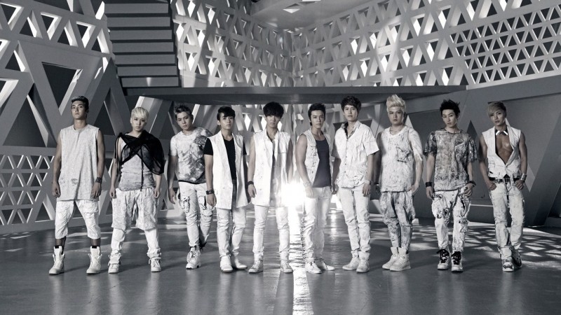 Ryeowook Reveals Photo of Super Junior’s Private Plane? Ryeowook Reveals Photo of Super Junior’s Private Plane?