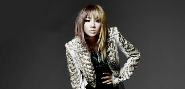 CL Poses Like A Boss CL Poses Like A Boss