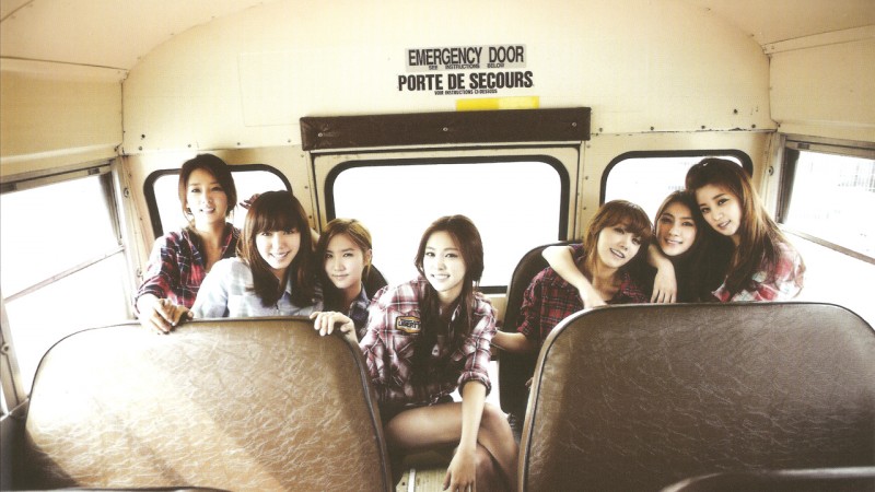 A Pink Shares a Special “Thank You” Video for Their Second Anniversary A Pink Shares a Special “Thank You” Video for Their Second Anniversary