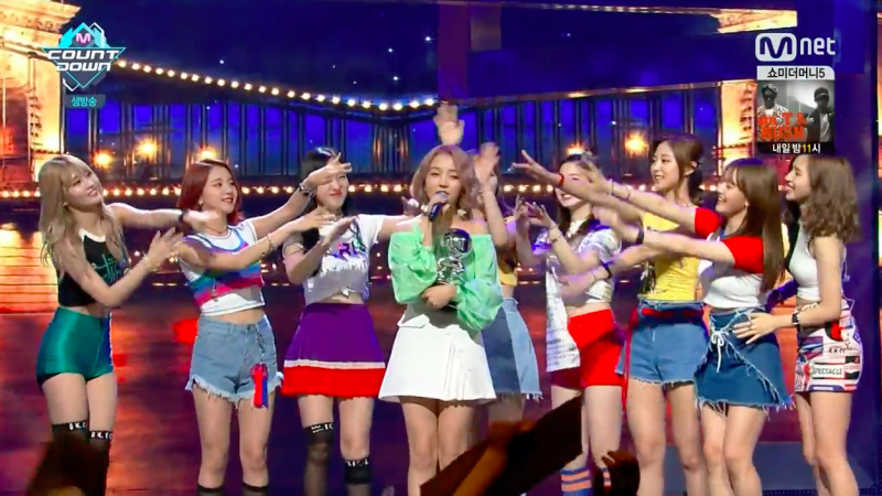 Baek A Yeon Takes 3rd Win For “So So” On “M!Countdown,” Performances By EXO, U-KISS, Luna, And More Baek A Yeon Takes 3rd Win For “So So” On “M!Countdown,” Performances By EXO, U-KISS, Luna, And More
