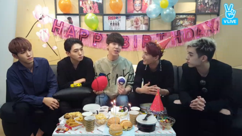 DAY6 Celebrates 1st Debut Anniversary With Fans Via Live Broadcast DAY6 Celebrates 1st Debut Anniversary With Fans Via Live Broadcast