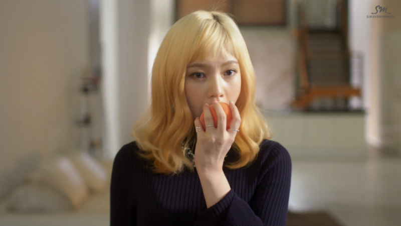 Watch: Red Velvet’s Joy Stars In New SM Spoof Watch: Red Velvet’s Joy Stars In New SM Spoof