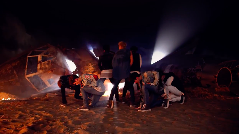 Watch: GOT7 Shares 2 Teaser Videos For “Hard Carry” MV Watch: GOT7 Shares 2 Teaser Videos For “Hard Carry” MV
