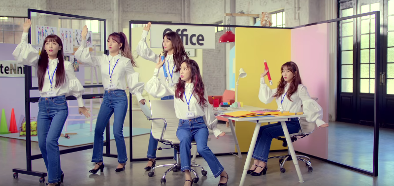 Crayon Pop Teases Another Addictive Track With “DooDoomChit” MV Preview Crayon Pop Teases Another Addictive Track With “DooDoomChit” MV Preview