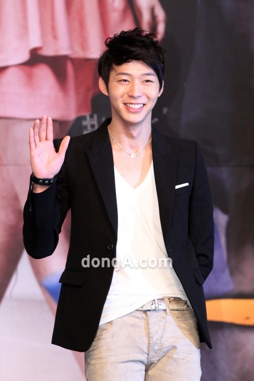 Park Yoo Chun Voted Number 1 Actor Who Looks Most Like an Anime Character Park Yoo Chun Voted Number 1 Actor Who Looks Most Like an Anime Character