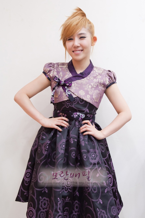 Secret’s Zinger Garners Attention for Her Aegyo Secret’s Zinger Garners Attention for Her Aegyo