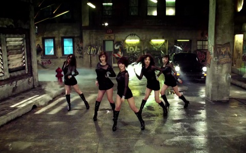 Kara Releases Teasers for Sixth Japanese Single "Speed Up/Girls Power"