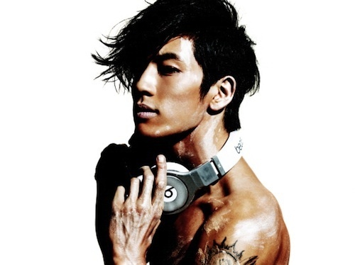 SE7EN Releases Official Teaser and Concept Photos