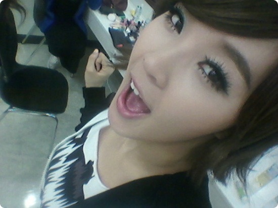 4minute’s Ji Yoon Celebrates Her Birthday