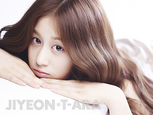 T-ara’s Jiyeon is a Sleeping Beauty