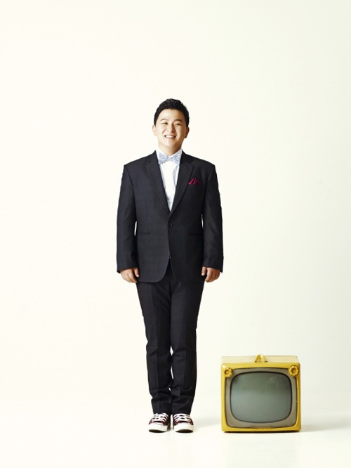Huh Gak to Release First Studio Album in September