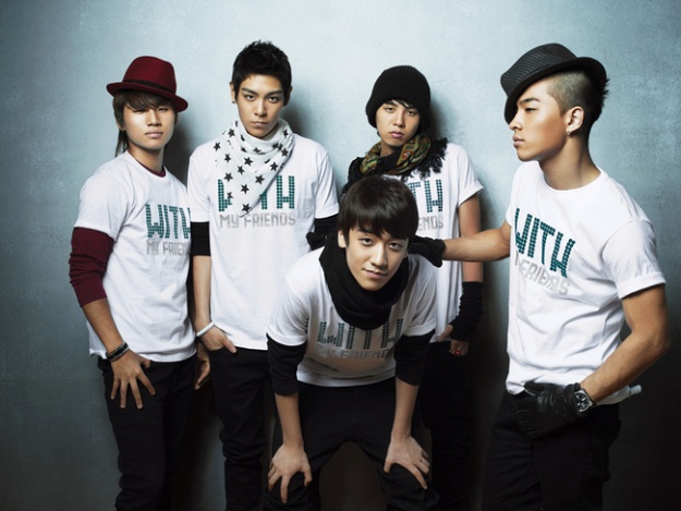 How Much Do Idol Groups Get Paid at College Fests?
