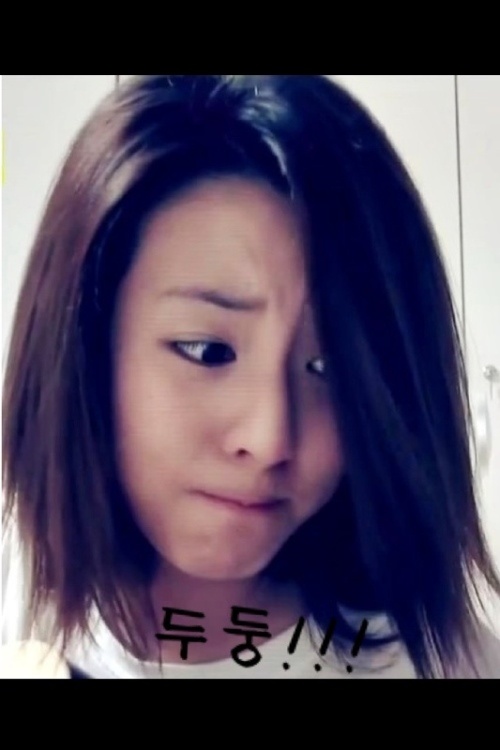 2NE1’s Sandara Demoted from Promotions Manager to Deputy Officer?