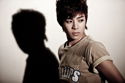 Alexander Eusebio Gives Fans a Sneak Peek into "Trainee" Life