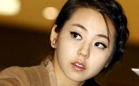 Sohee’s Perfect Cola-Bottle Figure