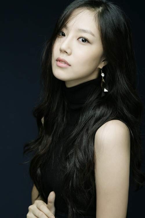 Actress Moon Chae Won Declines Role in Drama "Rooftop Prince"