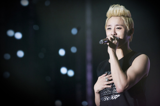 JYJ’s Junsu Shed Tears During His First Solo Asian Tour