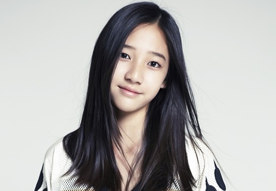 T-ara Finally Unveils 9th Member Dani’s Official Photo!