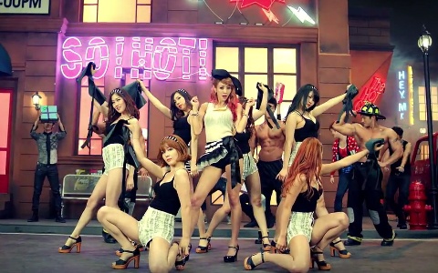 G.NA Makes Her Comeback Performances on Music Core