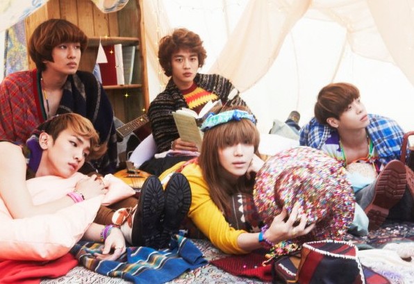 SHINee’s Stage at “SM Town Live World Tour III” Was Too Dangerous?