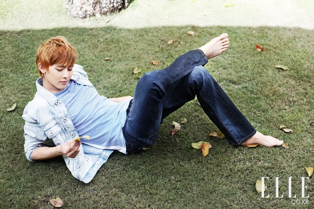 2PM’s Nichkhun Updates Fans with New Selca