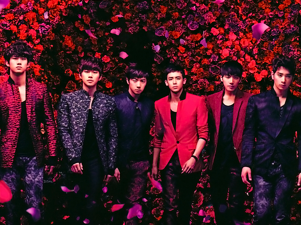 2PM Successfully Concludes “High Touch” Event in Japan