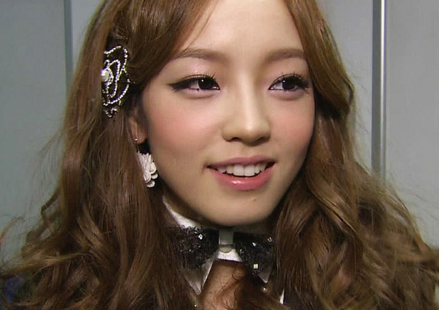 Kara’s Goo Hara Apologizes to Infinite Fans for Cutting Off Infinte on SBS Inkigayo