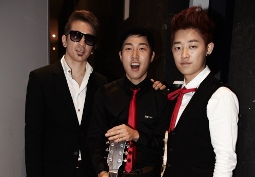 Busker Busker to Briefly Cease All Promotional Activities
