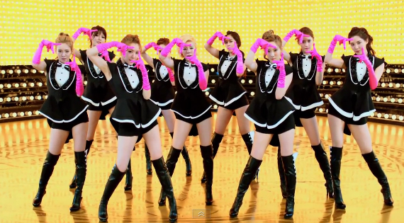 Girls’ Generation Releases MV and Dance Ver. MV for “Paparazzi”