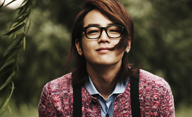Jang Geun Suk Goes Blonde?