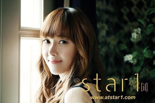 Girls’ Generation’s Jessica: “Individual Activities Don’t Mean I Forgot about the Group”