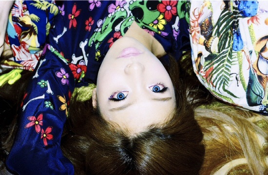 f(x)’s Luna Updates Fans with Consecutive Selcas