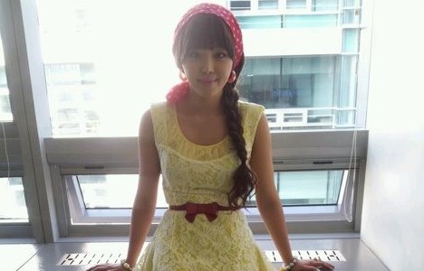 Brown Eyed Girls’ Narsha Shows Off Dress Her Mom Made for Her