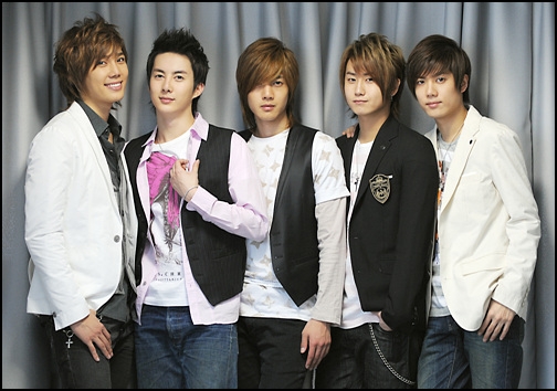 SS501 Gets Together to Say Goodbye to Kim Kyu Jong
