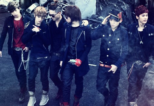 Teen Top Causes Event to Stop for Some Time Due to Large Crowd