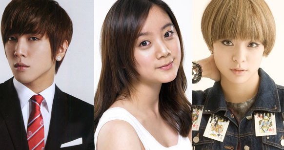 Wonder Girls’ Hye Lim Snaps Photo with Jung Yong Hwa, Amber and Fan