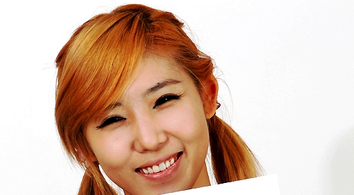 Secret’s Zinger Has a Face that Is as Small as a Beverage Can?