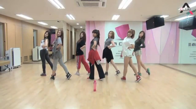 A Pink Releases Dance Practice for “Bubibu”