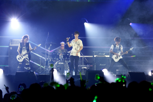 Kim Hyun Joong Receives IV Treatment Between Japanese Concerts