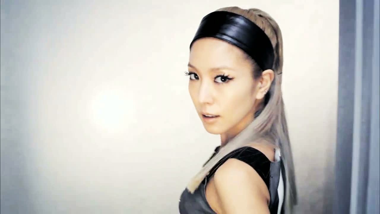 BoA Visits the Set of “A Gentleman’s Dignity”