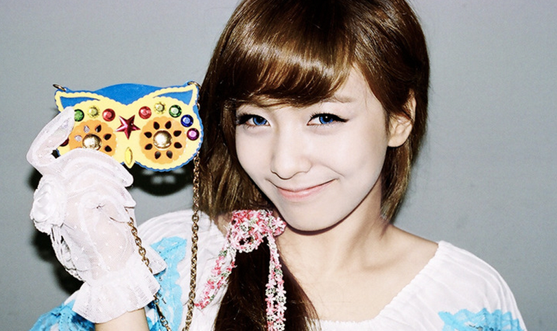 f(x)’s Luna Proves She’s Taller than 151cm