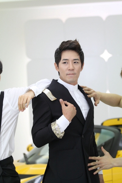 Boom to Come Back As a Singer