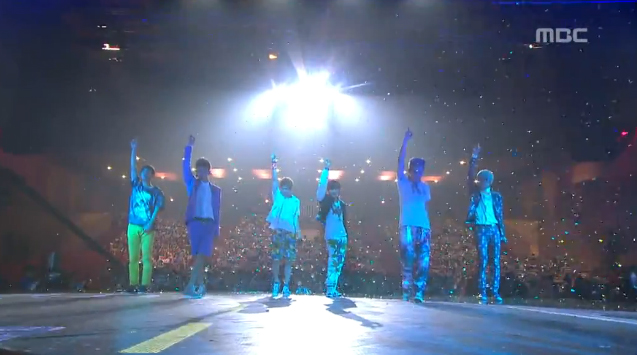 BEAST Performs “Beautiful Night” on Music Core