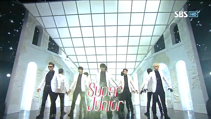 Super Junior Performs “SPY” on Inkigayo