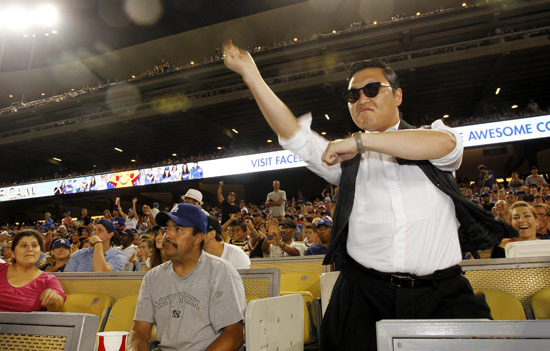 PSY Visits Dodger Stadium in L.A., 50,000 Fans Greet Him