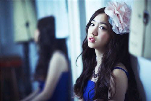 Ex-T-ara Member Hwayoung Speaks on Eunjung