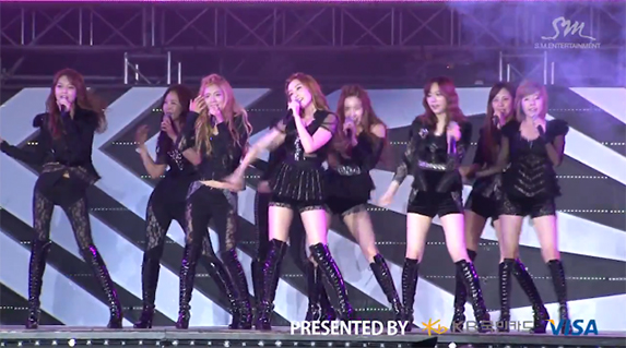 Highlight Clips from SMTown Live World Tour III in Seoul Revealed