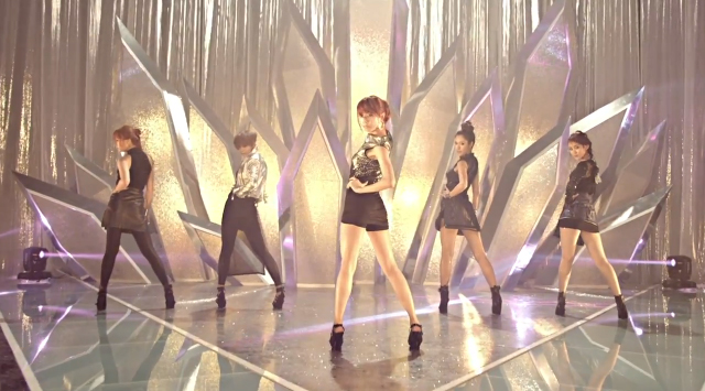 RaNia Releases MV for Comeback Single “Style”